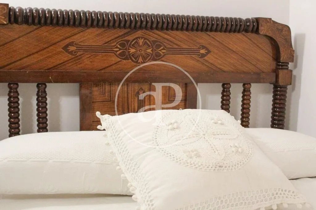 Chambres - Historic Hotel-Ready Building in Utiel