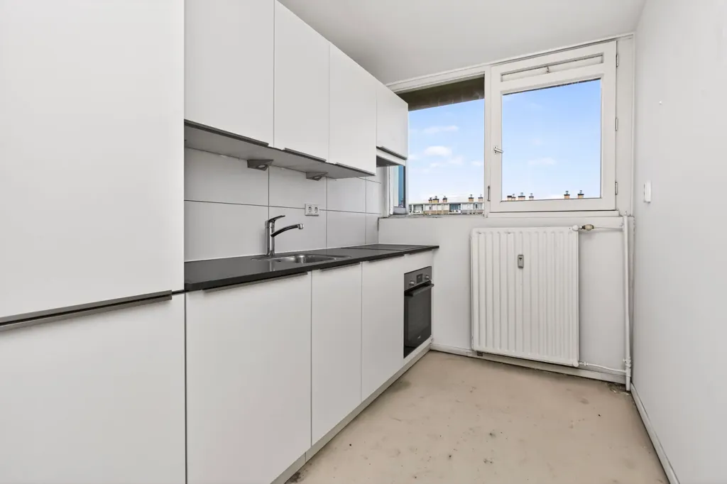 Cuisine - 4-Bedroom Apartment with Balcony in Overvecht