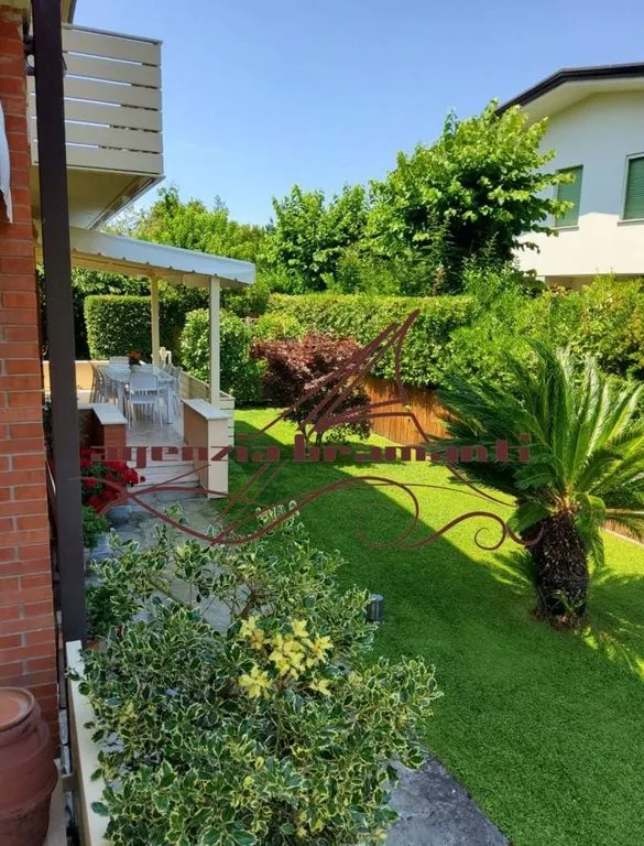 Jardin - Luxury Villa with Garden in Forte dei Marmi