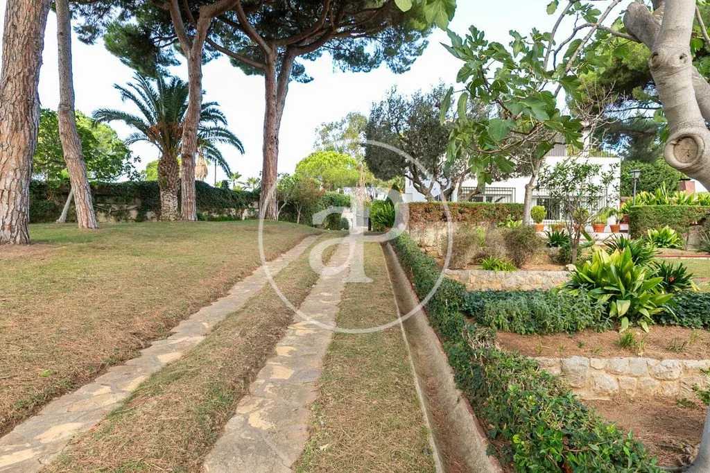 Jardin - Luxury Villa with Pool in Sant Andreu de Llavaneres