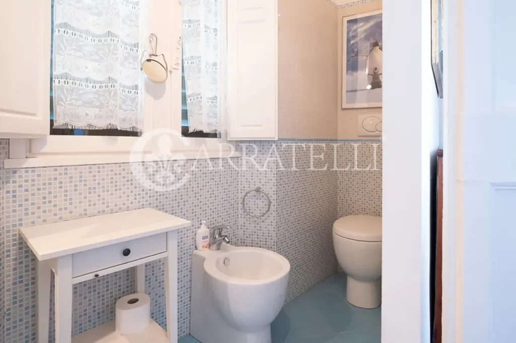 Bagni - Panoramic Villa with Private Garden in Impruneta