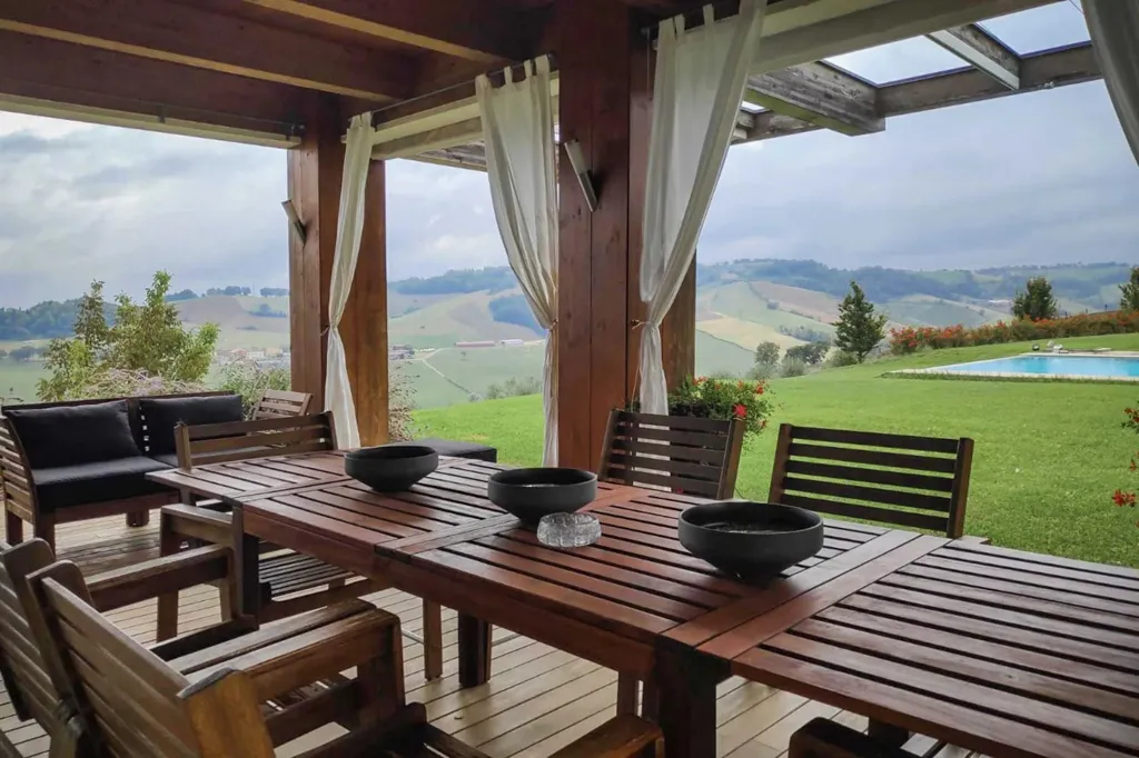 Terrasse - Modern Villa with Pool and Spa near Parma