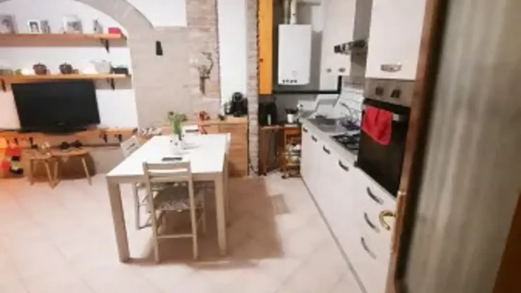 Köök - Rustic-Style Flat with Central Location in Adria