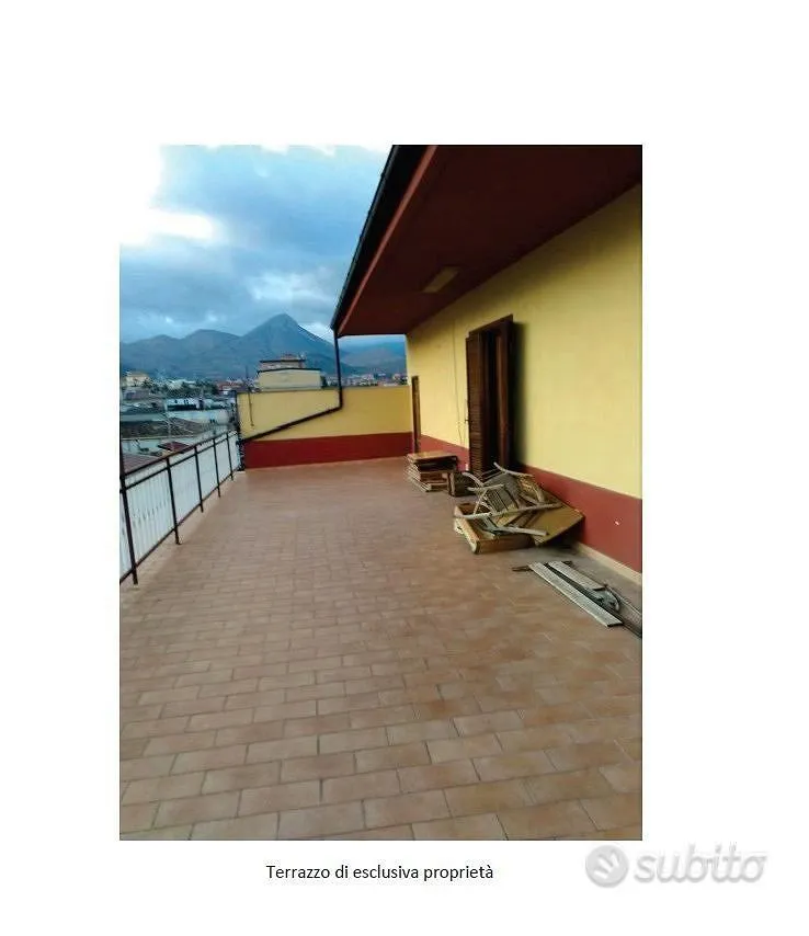 Terrasse - Apartment with Terrace in Castrovillari