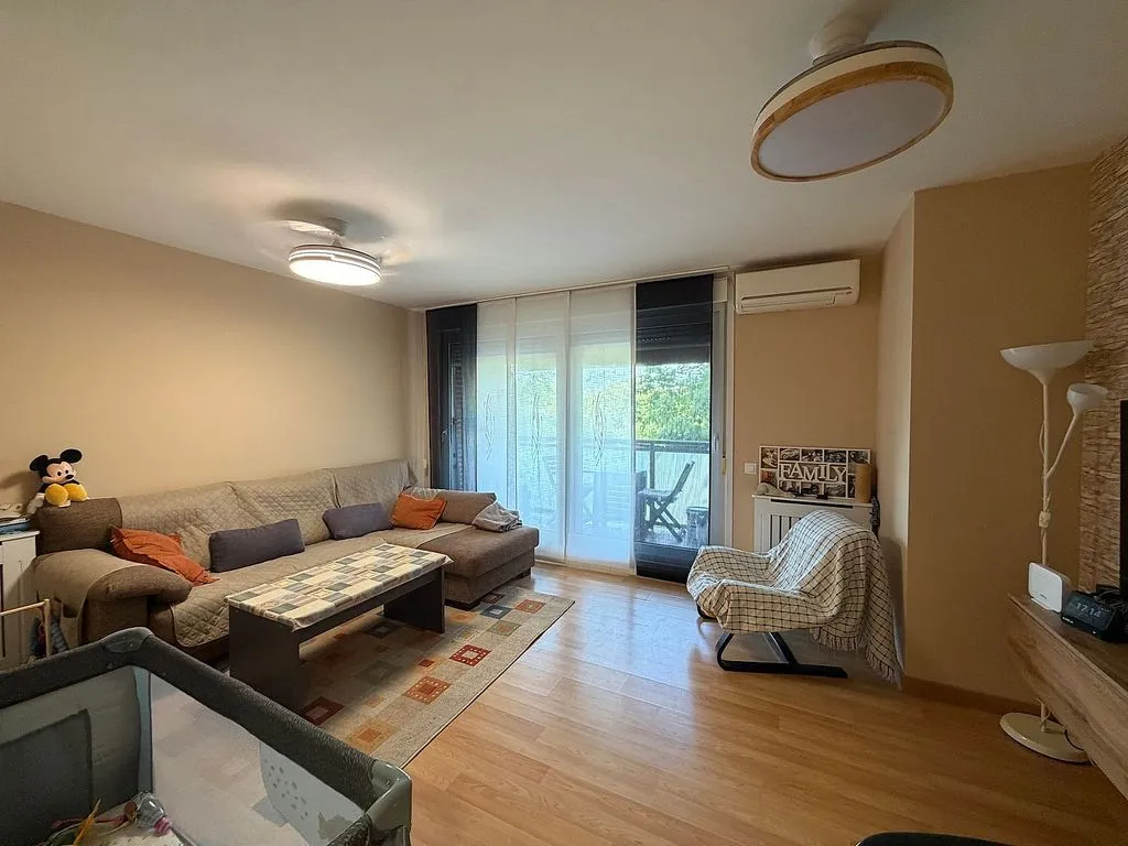 Elutuba - Apartment with Pool and Terrace in Rivas