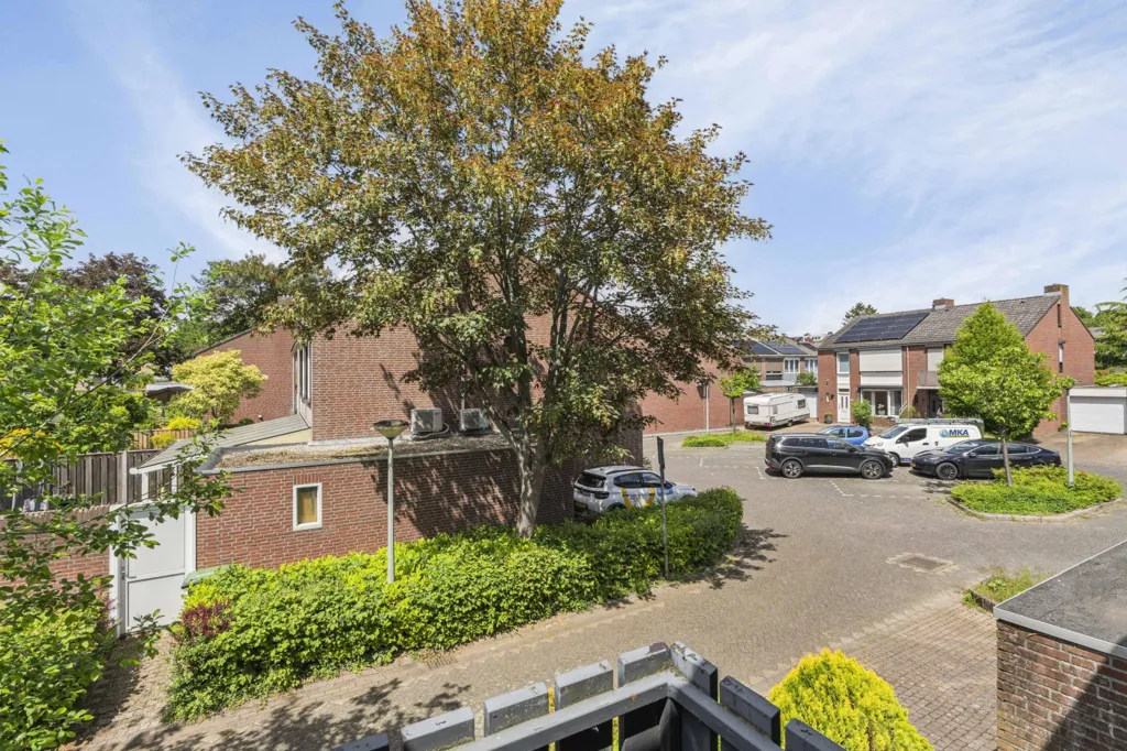 Exterior - Two-Storey House with Garden in Landgraaf