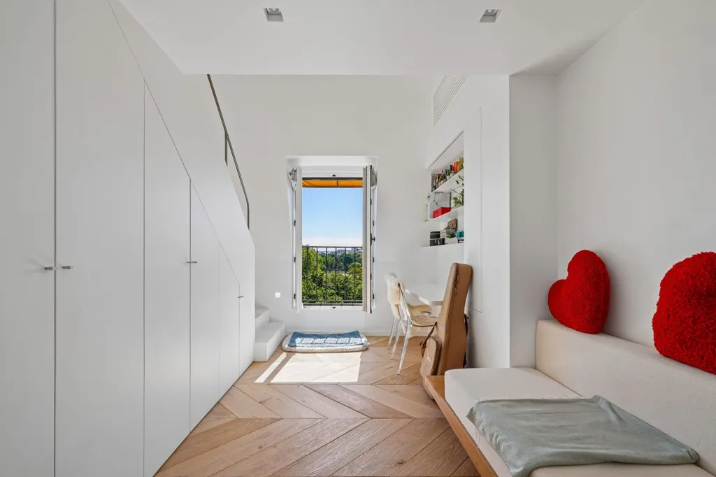 Chambres - Appartement de Luxe avec Vue Tour Eiffel à Paris 16
