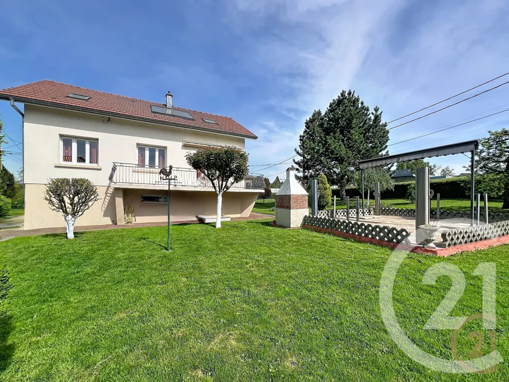Aed - Five-Piece House with Garden in Exincourt