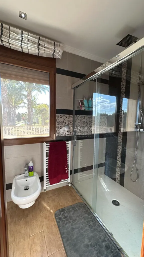 Salles de bain - Luxury Chalet with Tropical Pool in Aspe