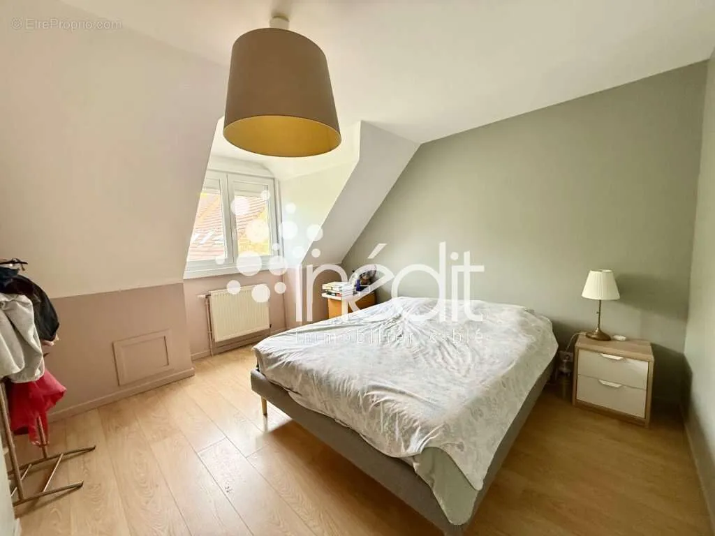 Chambres - Maison Individuelle au Calme avec Garage à Lambersart