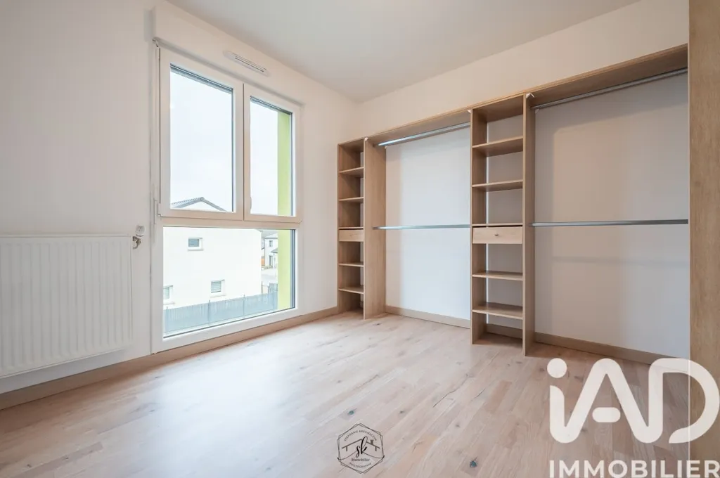 Magamistoad - Apartment with Balcony in Guénange