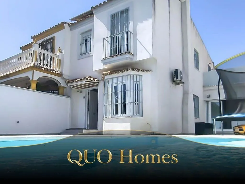 Bassein - Semi-Detached House with Pool in Este-Delicias