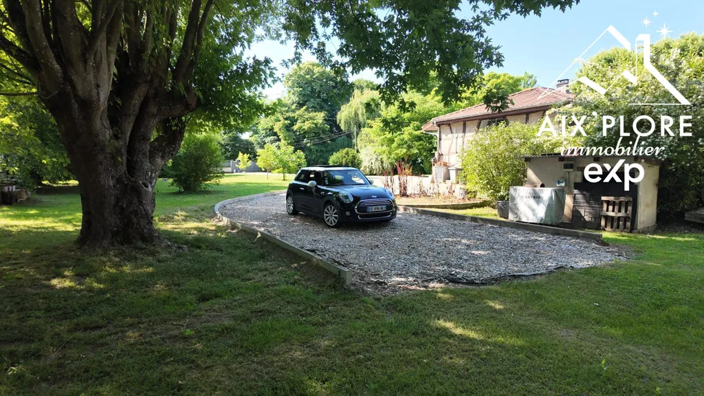 Extérieur - Maison Longère Rénovée avec Piscine à Attignat