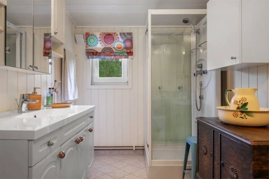 Salles de bain - Cottage with Large Garden in Sparsnäs