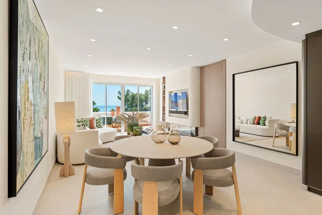 Salle à manger - Beachfront Penthouse with Rooftop Spa in Estepona