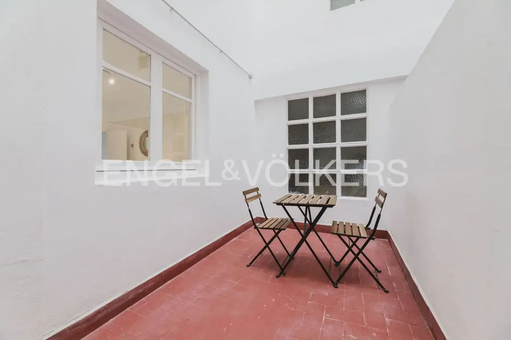 Giardino - Fully Renovated Apartment with Balcony in Ayora