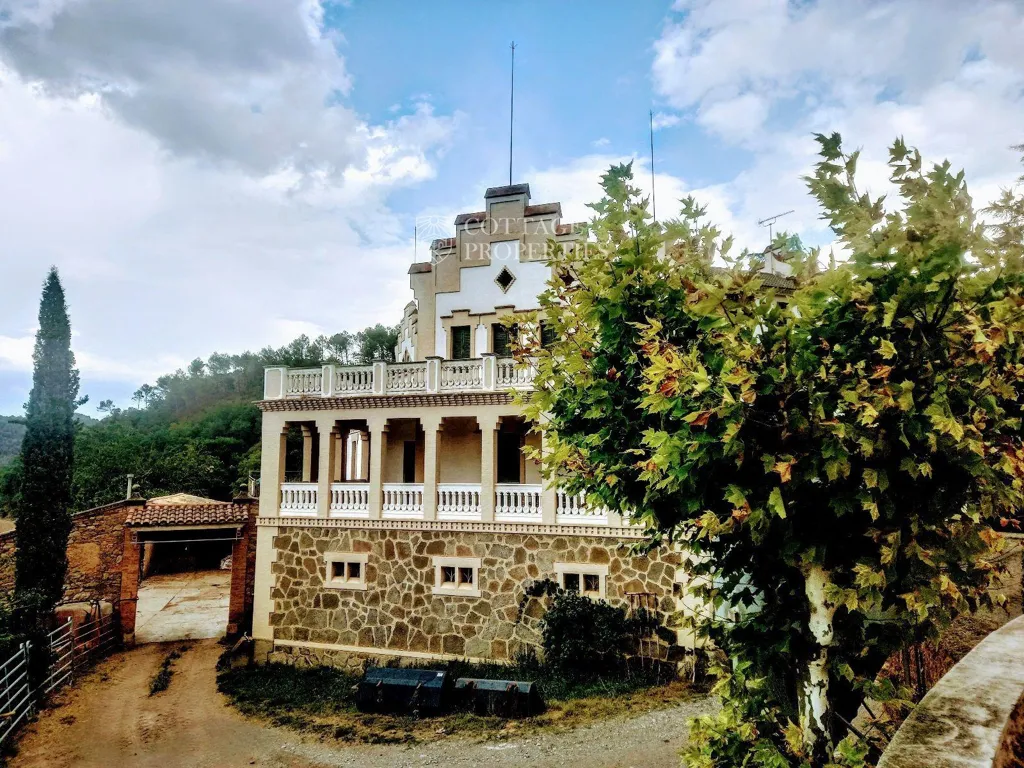 Extérieur - Masia with Modernist House in Avinyó