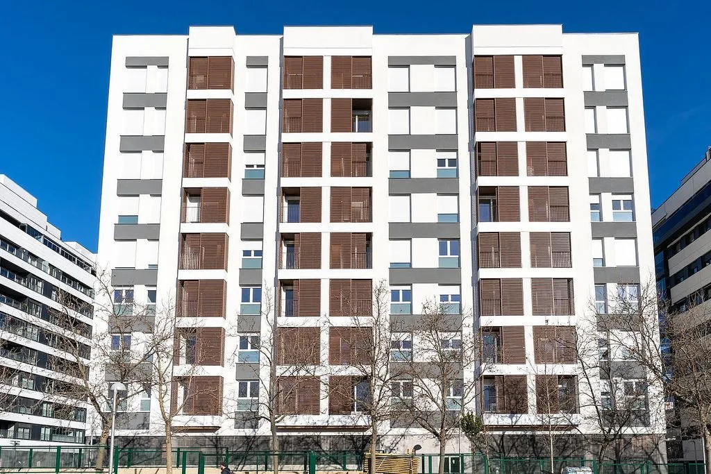 Extérieur - New Flat with Elevator in Planetario Street