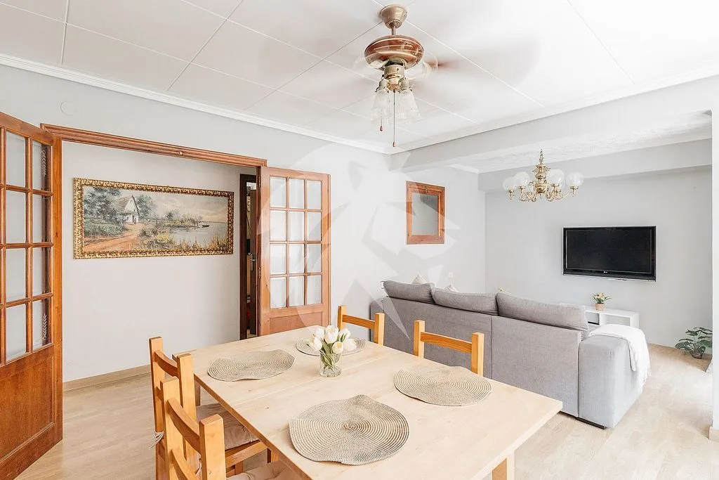 Söögituba - Apartment with Balcony in La Malvarrosa