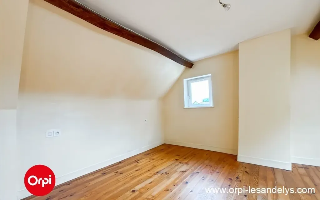 Pièces - Maison Ancienne au Calme avec Jardin à Les Andelys