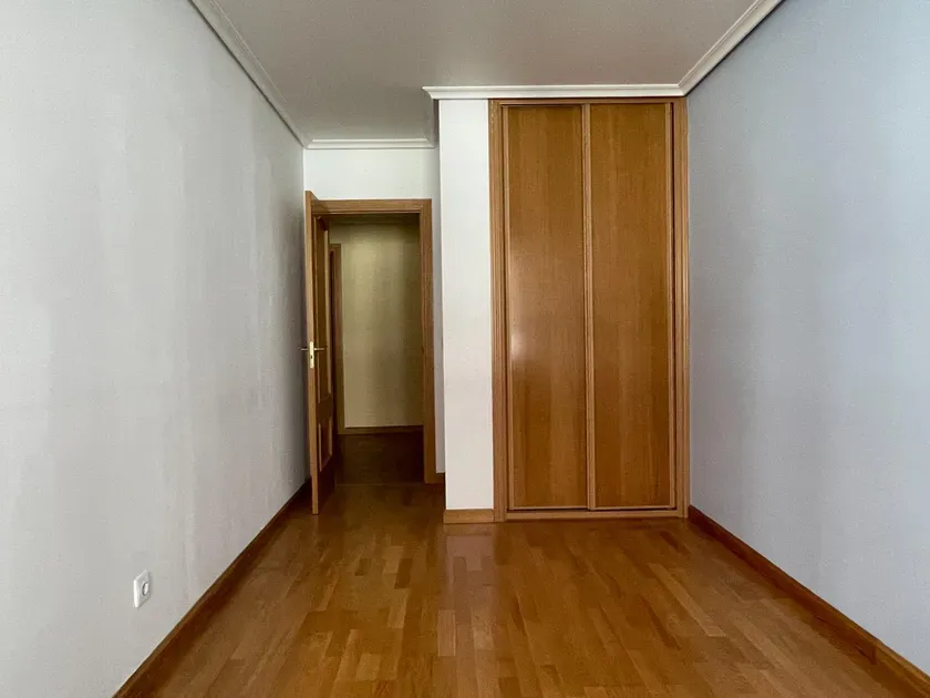 Stanze - Apartment with Balcony in La Rosaleda, Ponferrada