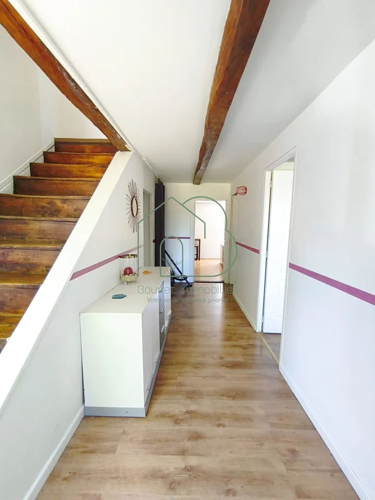Pièces - Maison avec Terrasse et Jardin à Decazeville