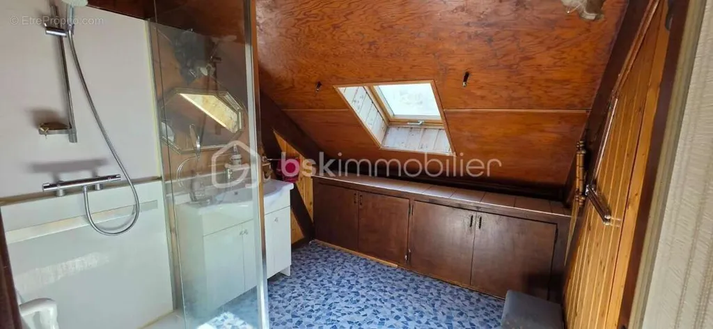 Salles de bain - Chalet avec Terrain à Saint-Martin-d'Uriage