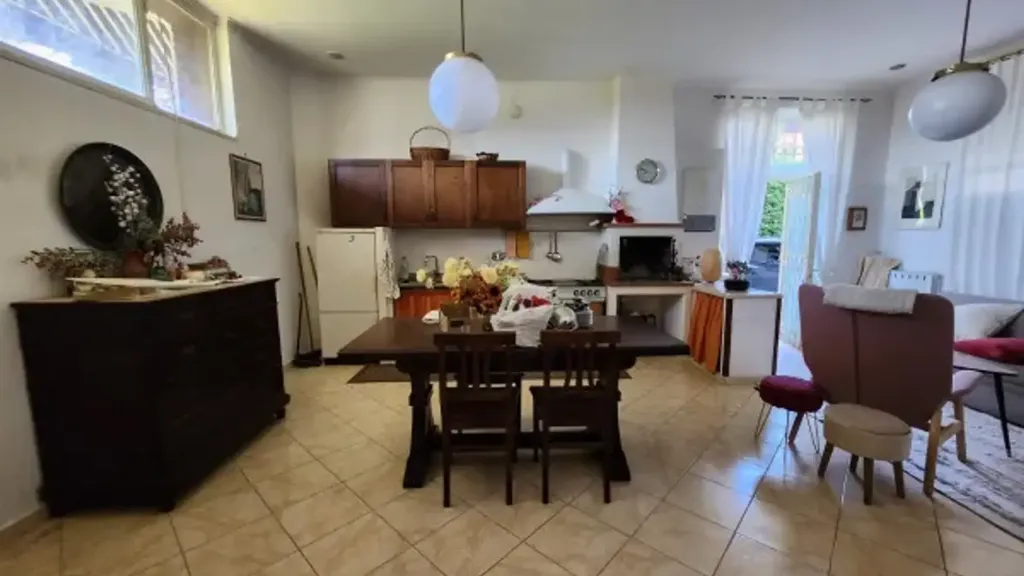 Söögituba - Furnished Flat with Garden in San Cesareo