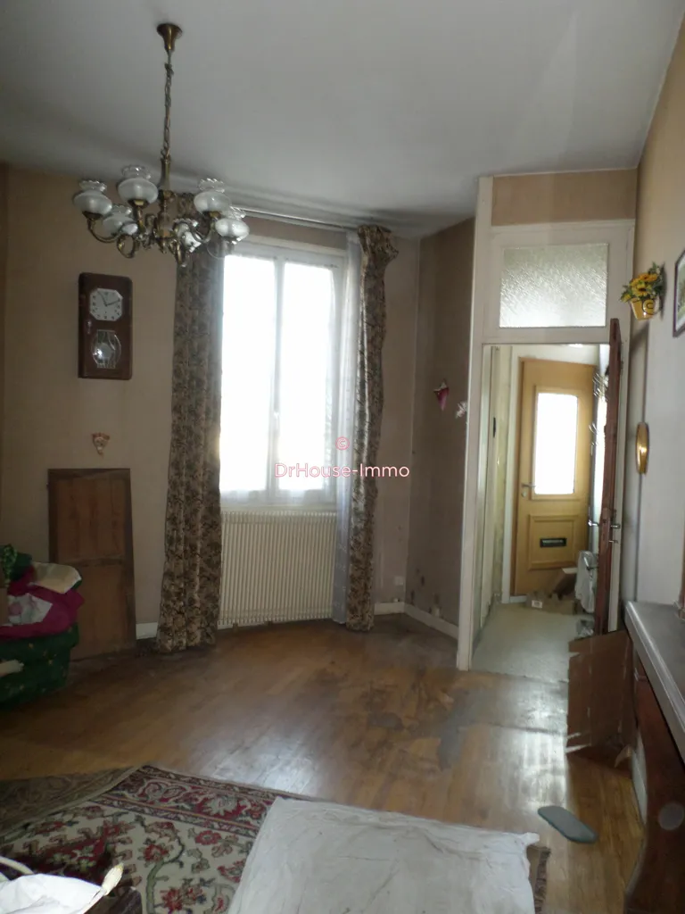 Elutuba - Town House with Courtyard in Central Location