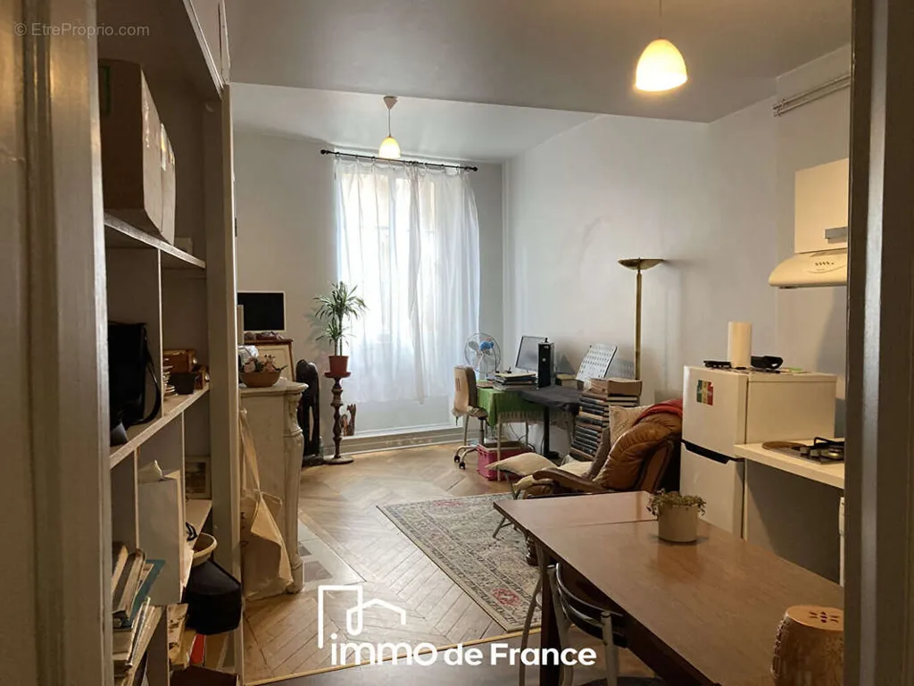Cuisine - Appartement Type 2 en Centre-ville à Rodez