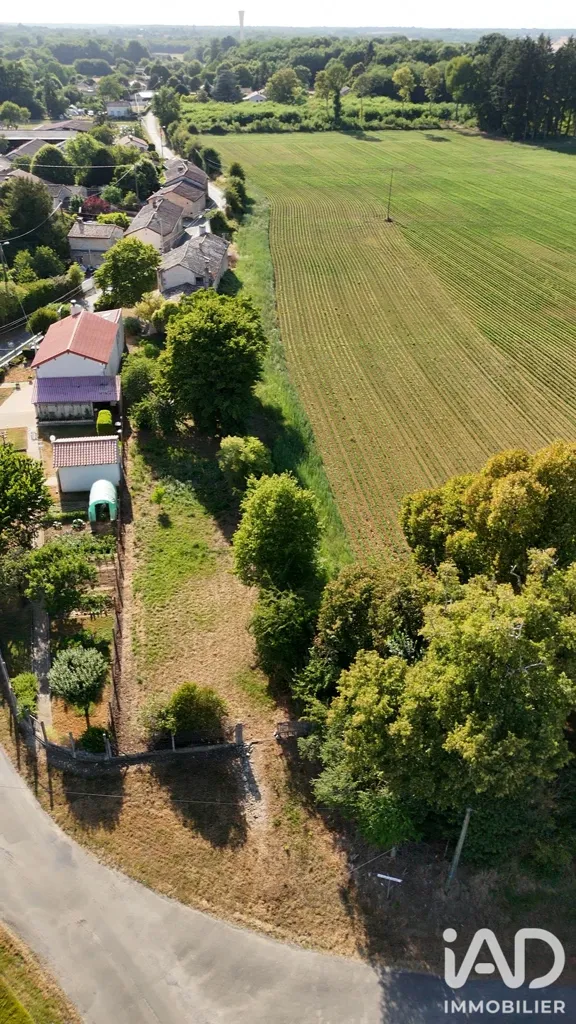 Vue aérienne - Maison de Campagne à Rénover à Champniers