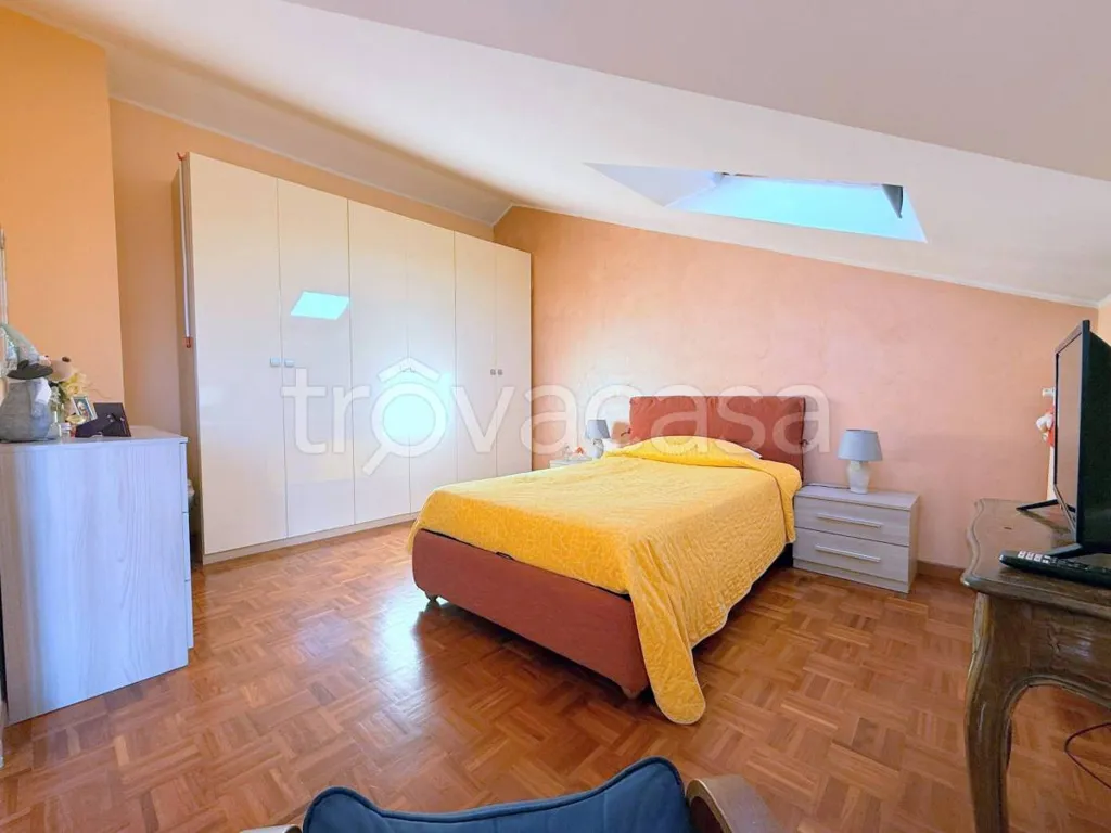 Magamistoad - Two-Level Apartment with Terraces in Rivalta di Torino