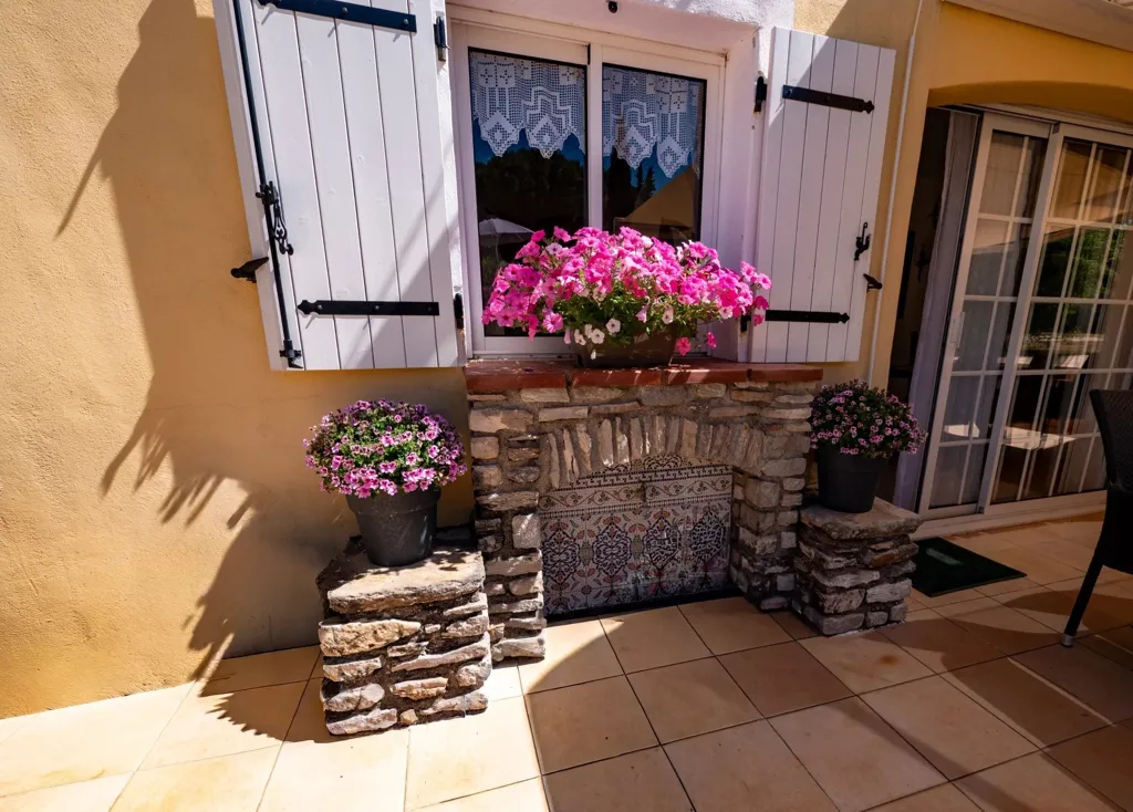 Terrasse - Maison avec Vue Montagnes et Piscine à Bédarieux