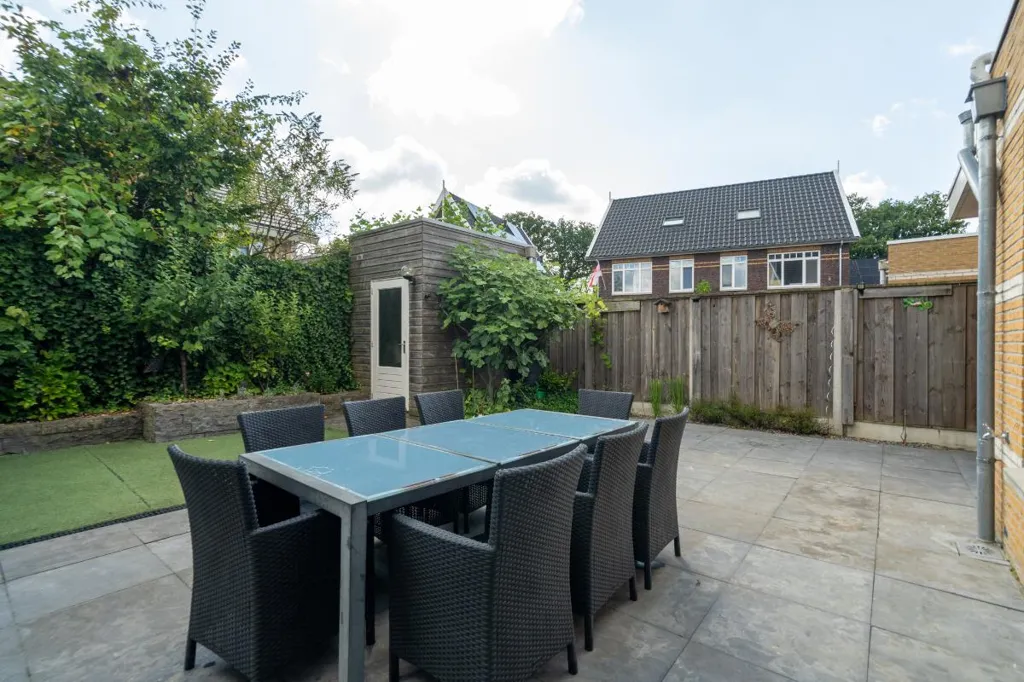 Terrass - Estate-Ready House with Garden in Enschede