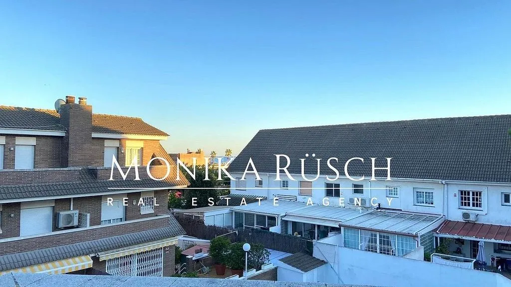 Välivaade - Twin-Storey House with Pool in Castelldefels