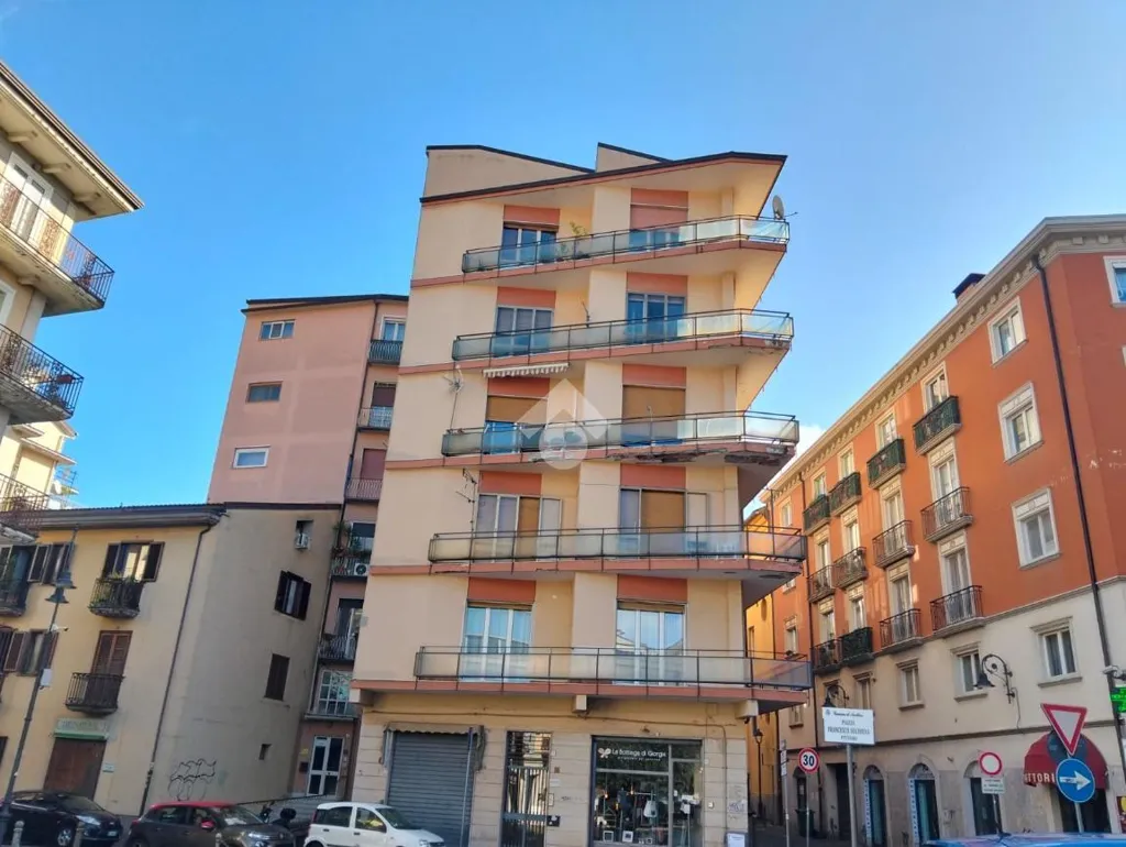 Välivaade - Apartment with Balcony in Avellino