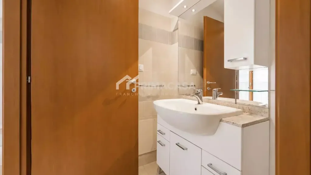 Vannitoad - Armed Studio with Balcony in Milan