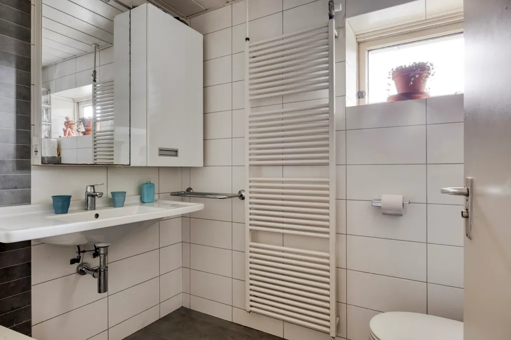 Salles de bain - Detached House with Garden in Berlicum