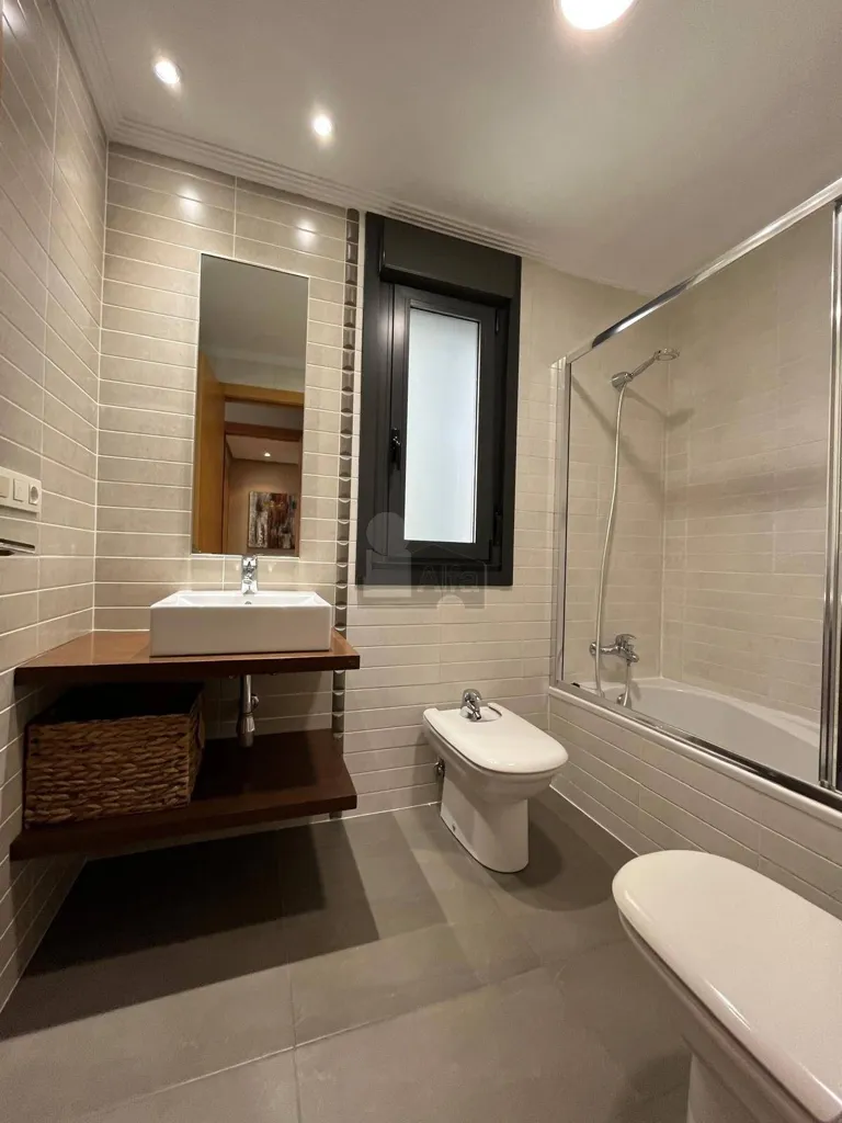 Salles de bain - Furnished Flat with Garden near Gran Vía, Vigo