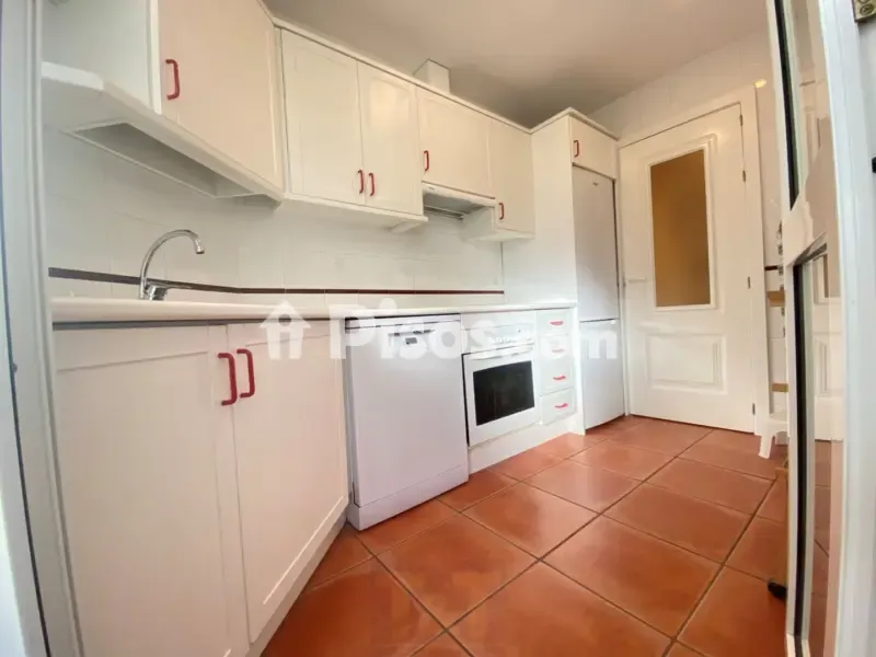 Cuisine - Marine-View Penthouse in Islantilla