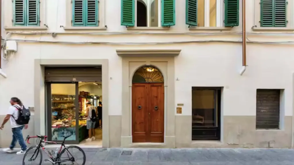 Exterior - 1-Bedroom Apartment with Terrace in Florence
