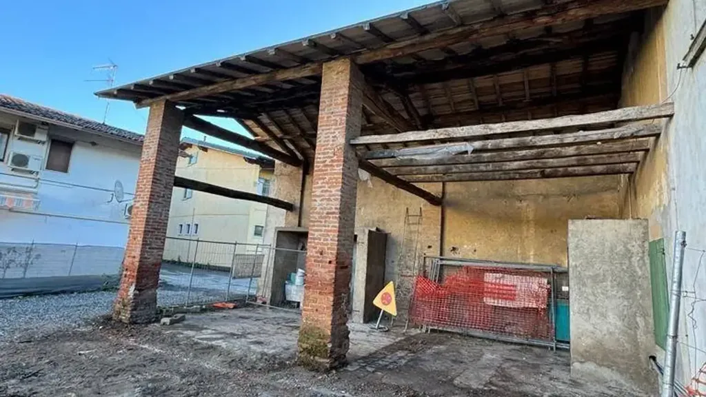 Aed - Rustico with Parking in Montirone