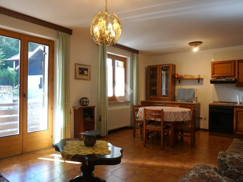 Salle à manger - 3-Room Apartment with Balconies in Andalo