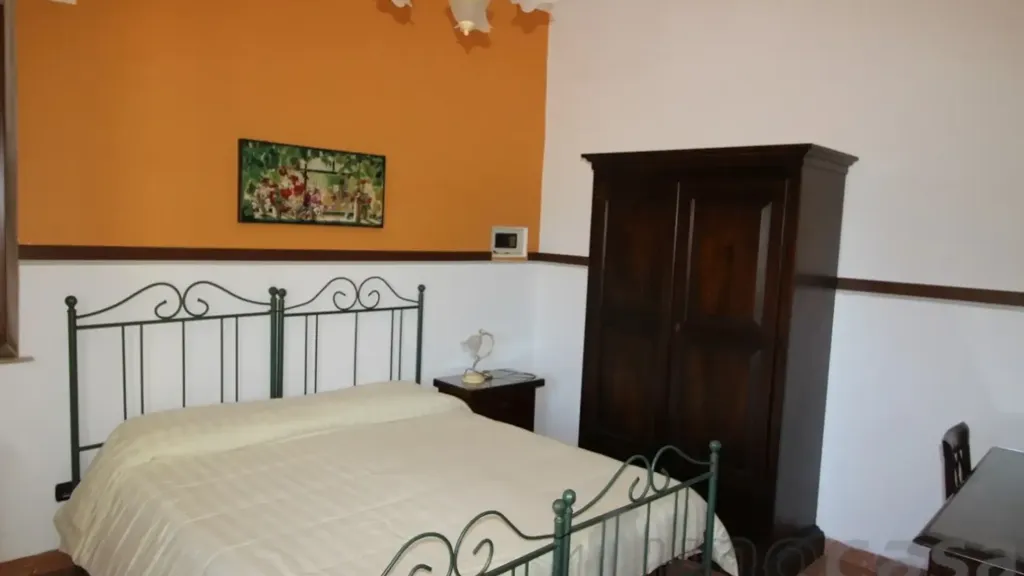 Bedrooms - Rustic Country House with Solarium in Noto