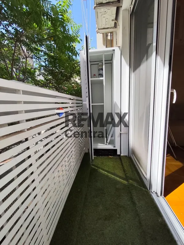 Aed - Studio Apartment with Balcony in Kolonaki