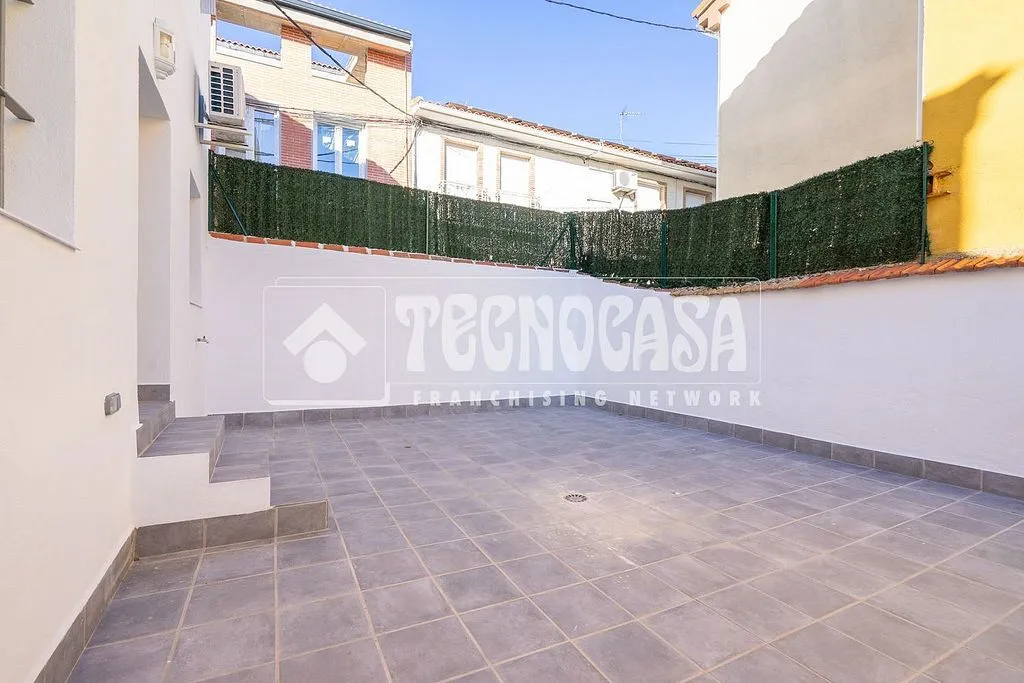 Terrace - Ground Floor Flat with Patio in El Cerrillo