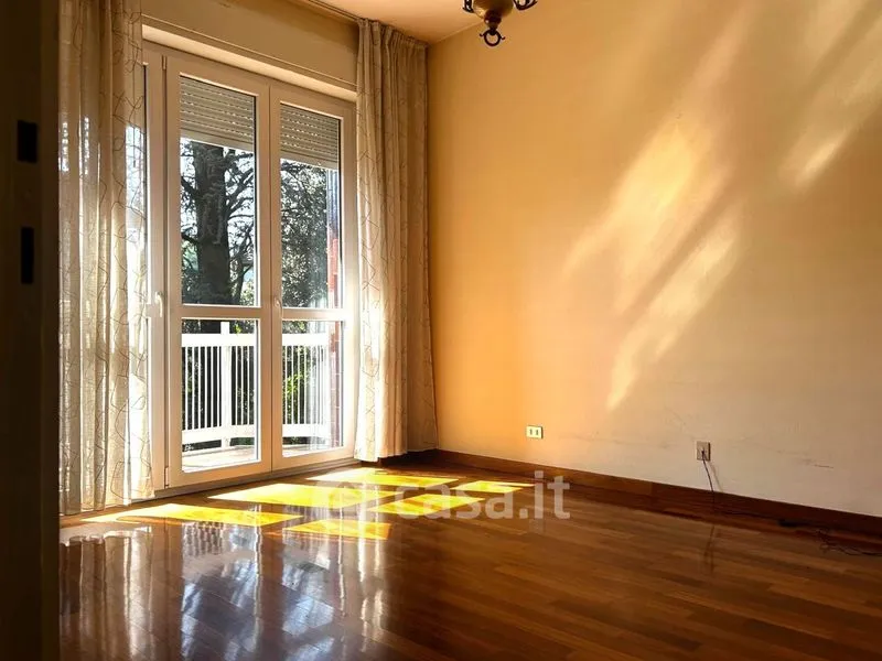 Séjour - Three-bedroom Apartment with Balconies in Cantù