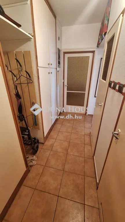 Hallway - Apartment with Balcony in Székesfehérvár