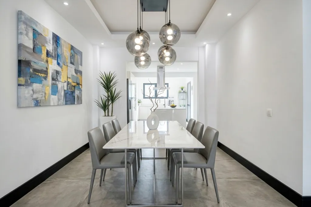 Salle à manger - Appartement avec Jardin au Rez-de-Chaussée à Gooreind