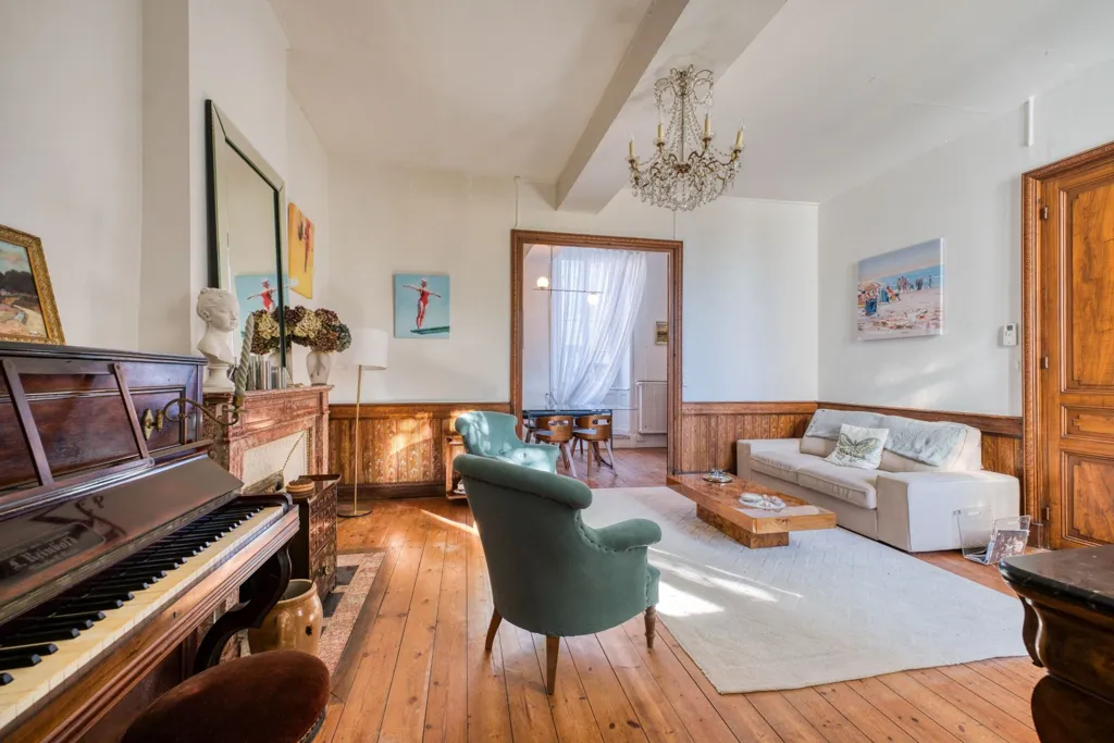 Séjour - Maison de Luxe avec Terrasse à Marennes